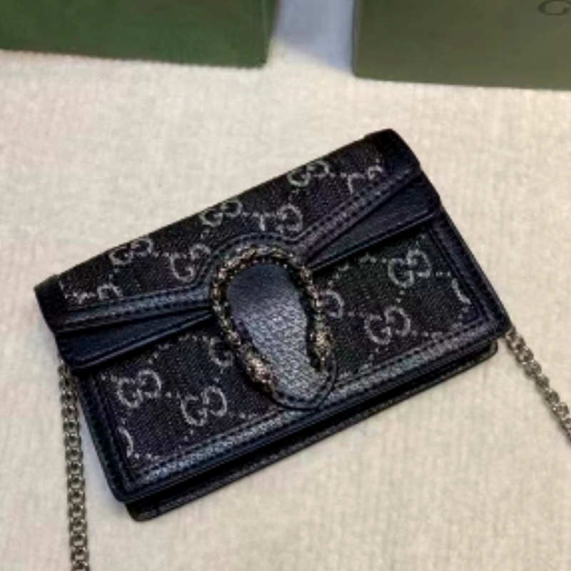 Bolsa Quadrada Pequena Gucci
